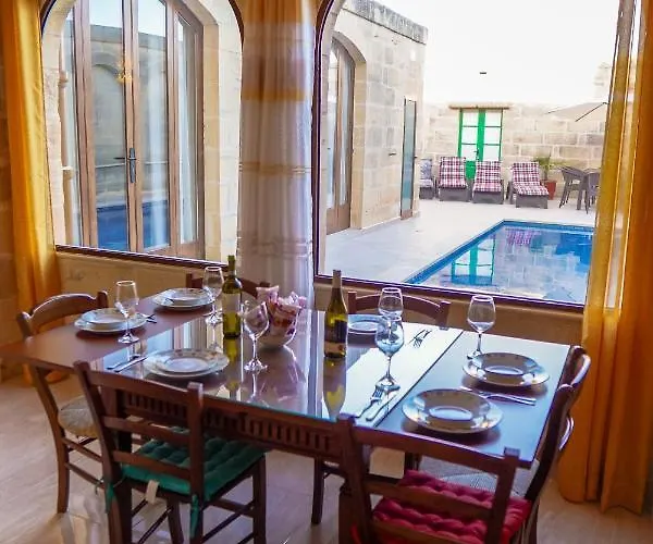 Sant Anton Tal-qabbieza * Kerċem